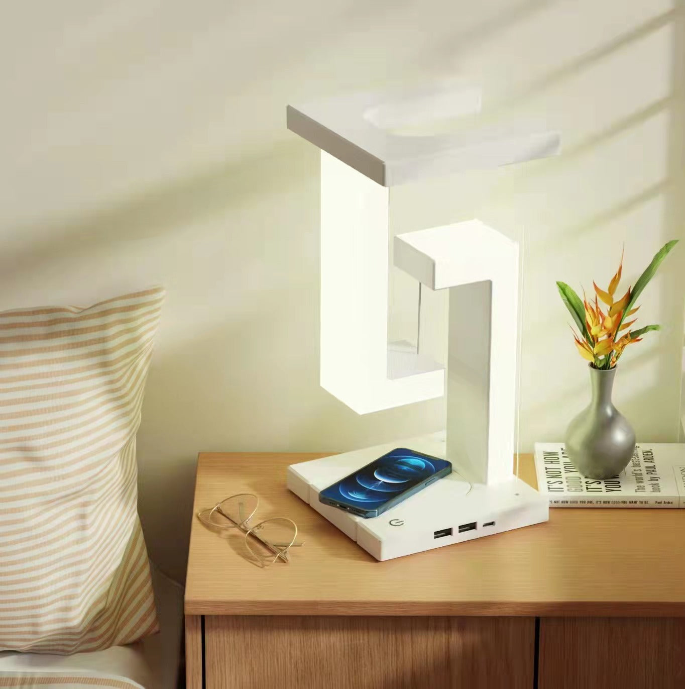 Modern Floating LED Table Lamp with Wireless Charging – Creative Magnetic Suspension Desk Light for Bedroom & Office